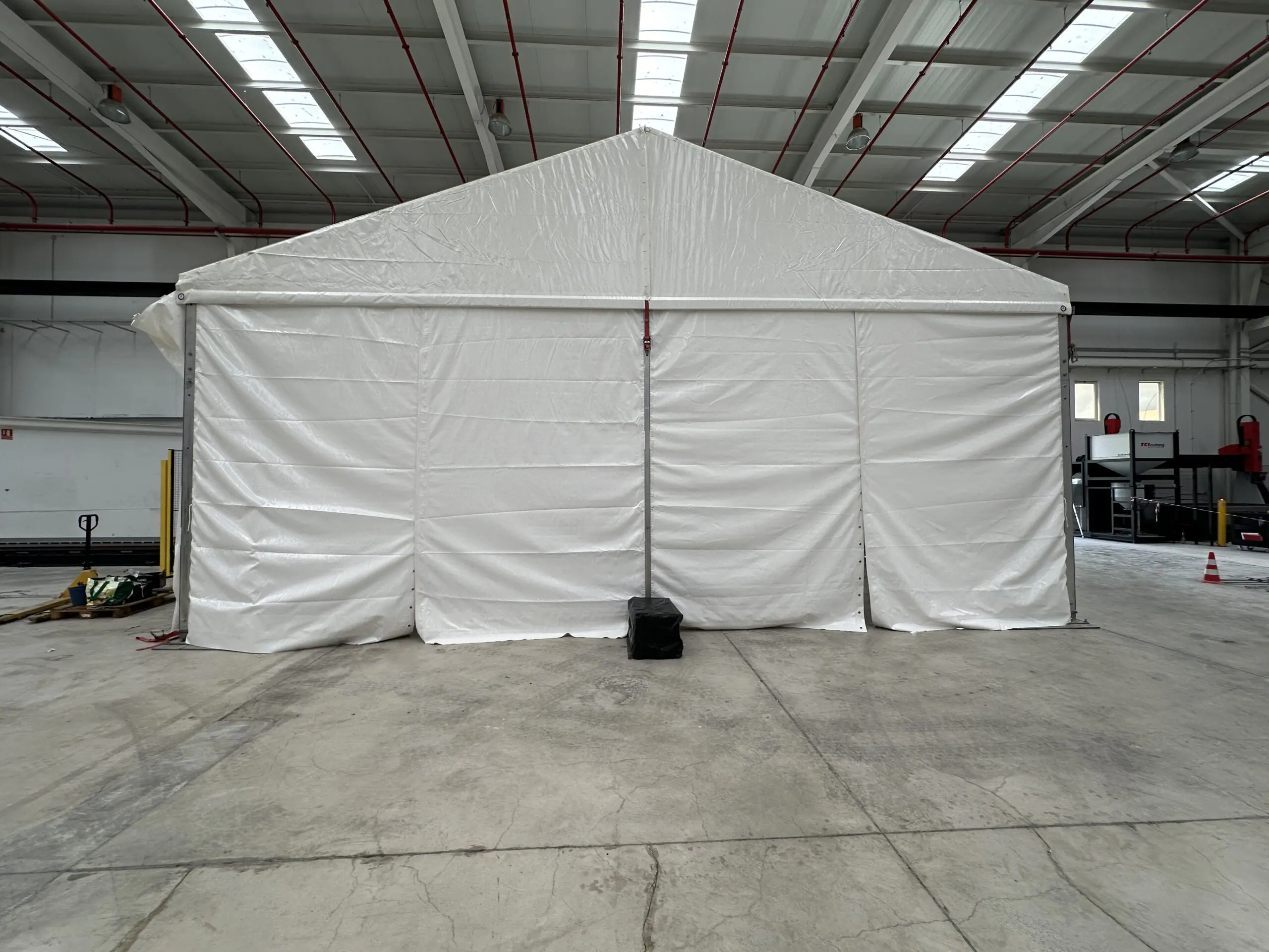 Carpa industrial a 2 aguas 10x5m con pata de 4m- Tec Tents (9)