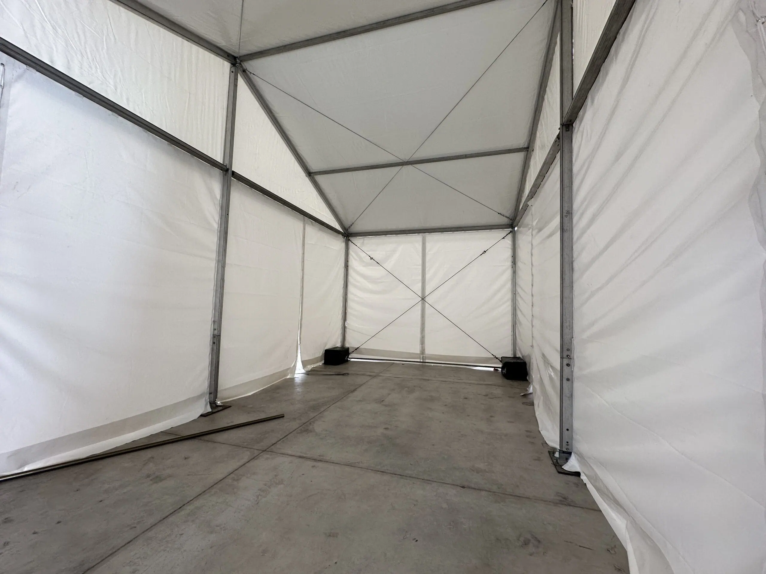 Carpa a 2 aguas 10x5m con pata de 4m- Tec Tents (64)