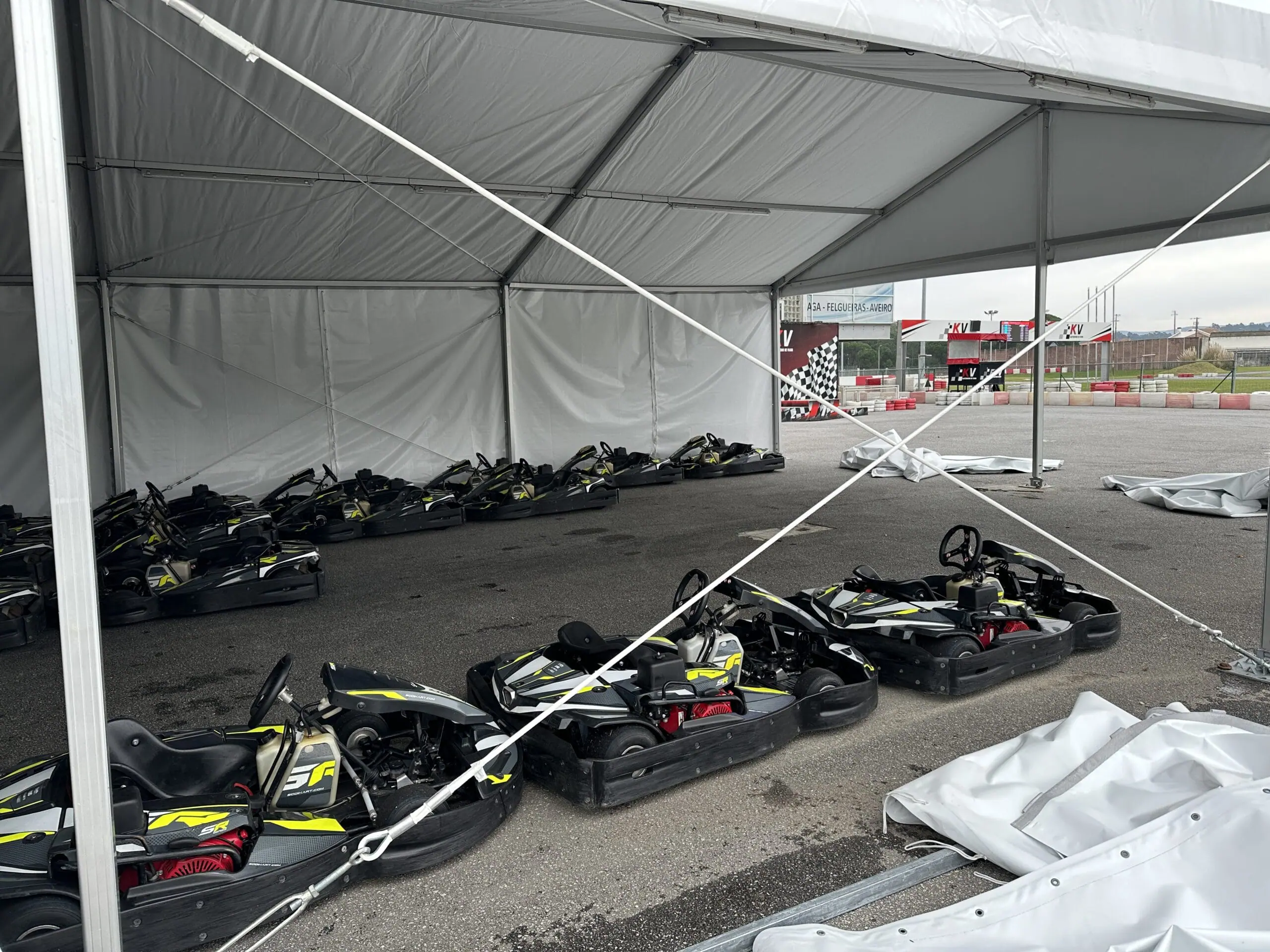 Carpa a 2 aguas - karting - Tec Tents SL (26)