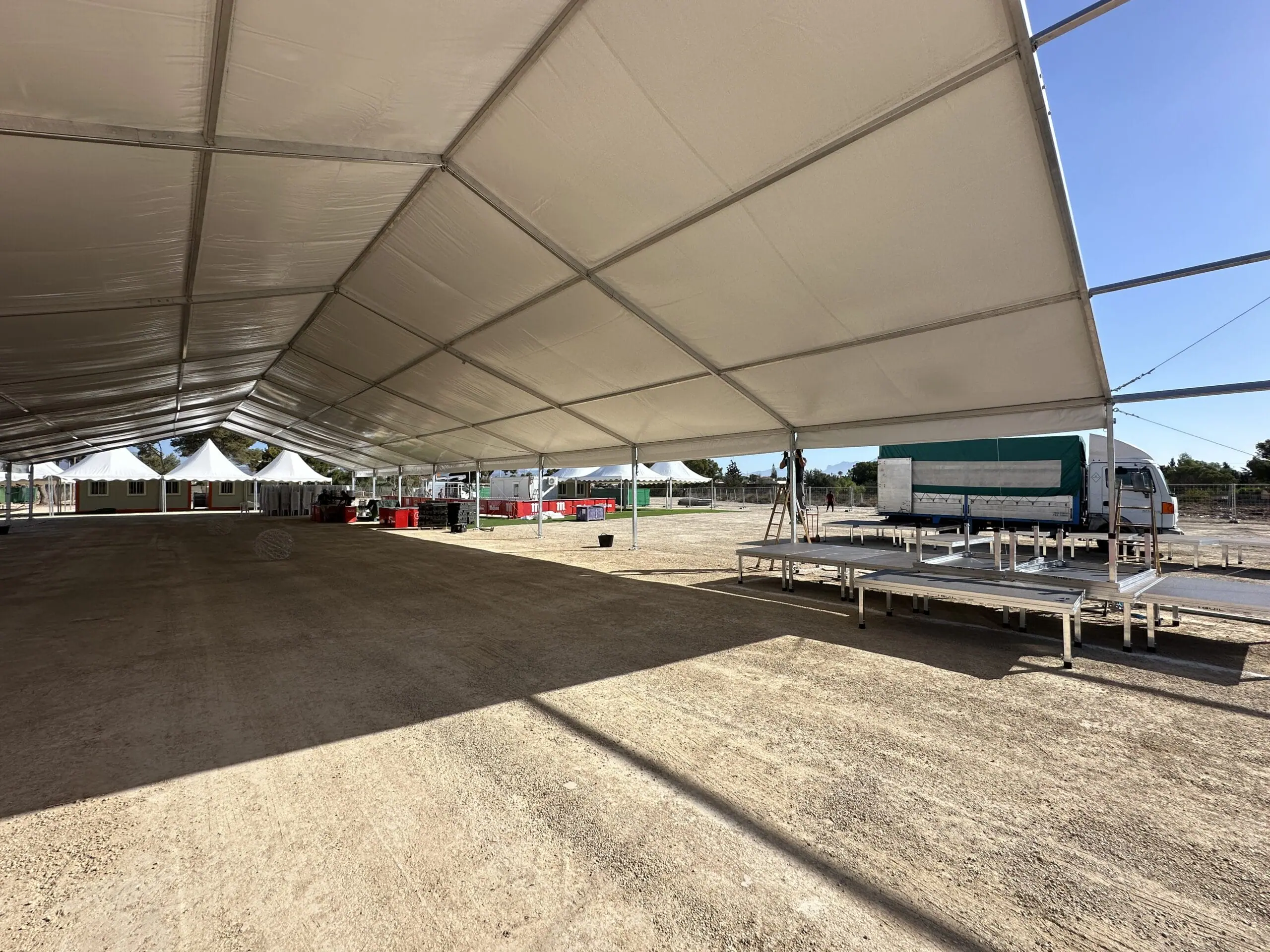 Carpa de 15x50m - Tec Tents (19)