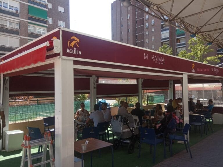 Cerramientos con pérgola en un proyecto de terraza