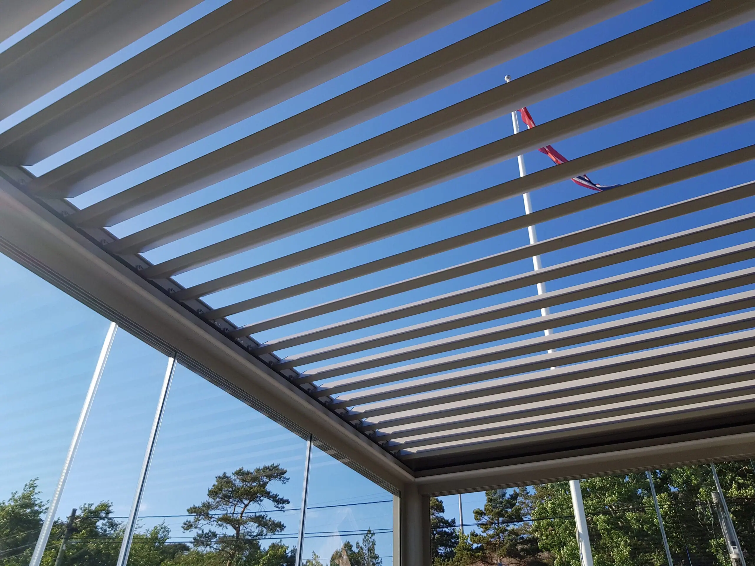 pergola bioclimatica - tec tents (43)