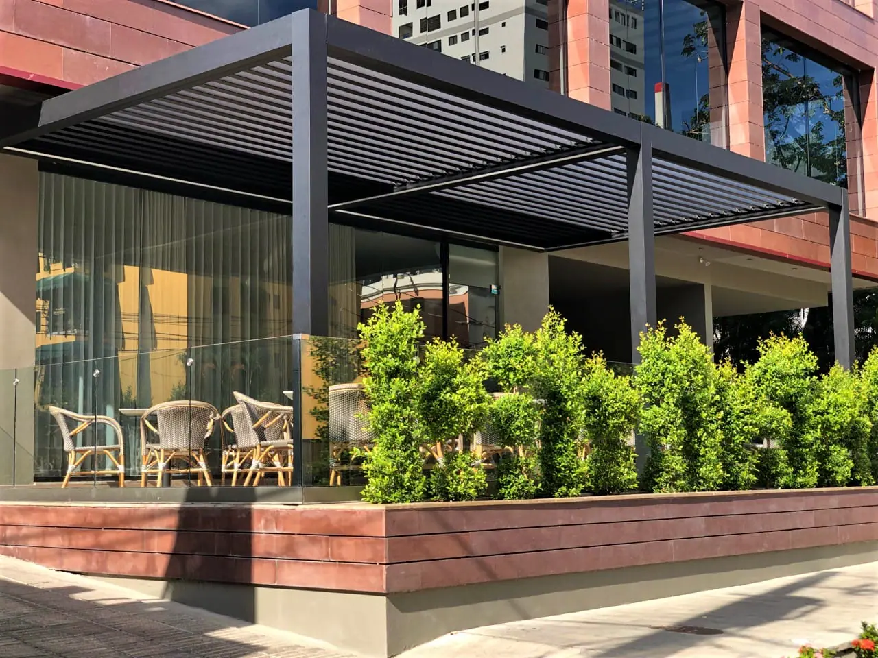 pergola bioclimatica - tec tents (55)